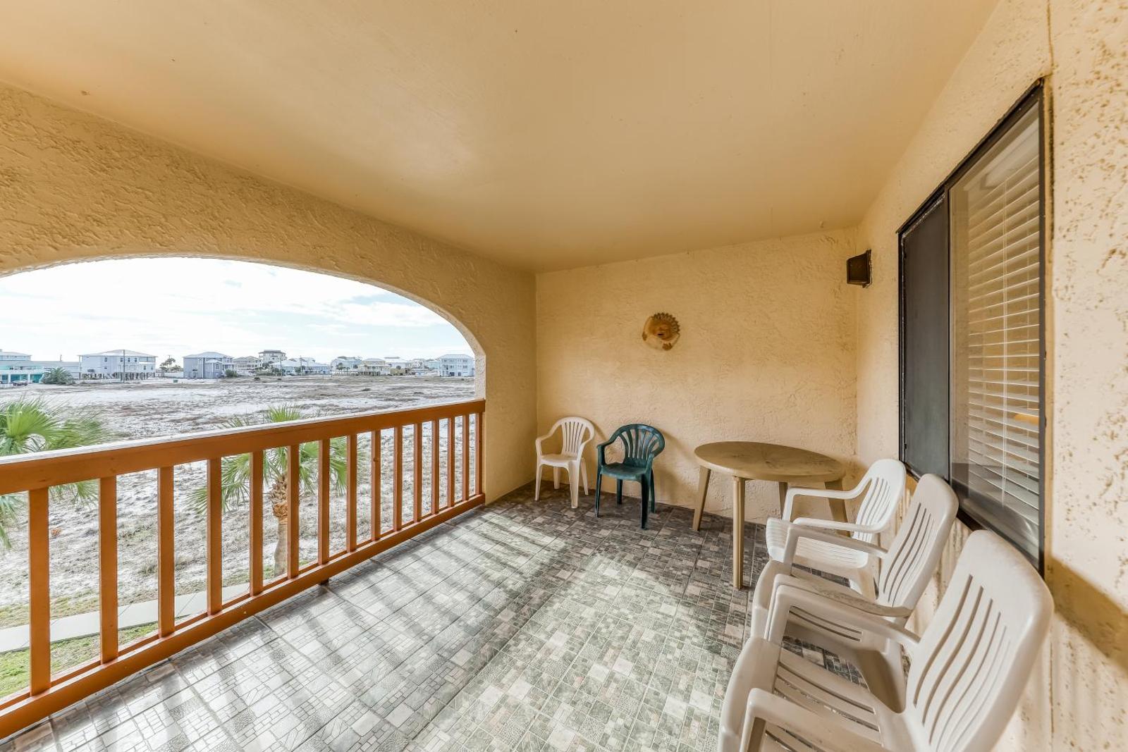 Sunset Harbor 2-303 Main image 1